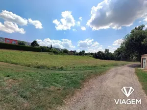 Prodej podílu komerčního pozemku, Dvůr Králové nad Labem, 3588 m2