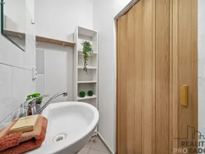 Prodej obchodního prostoru, Olomouc - Nová Ulice, Wellnerova, 65 m2