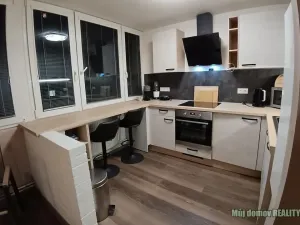 Pronájem bytu 3+kk, Praha - Háje, Mendelova, 68 m2