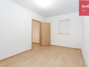 Prodej bytu 3+1, Opava, Tomáškova, 72 m2