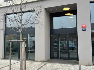 Pronájem obchodního prostoru, Praha - Smíchov, Šiklové, 110 m2