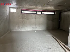 Pronájem obchodního prostoru, Praha - Smíchov, Šiklové, 110 m2