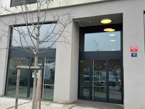 Pronájem obchodního prostoru, Praha - Smíchov, Šiklové, 110 m2