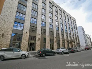 Pronájem bytu 1+kk, Brno, Bratislavská, 29 m2