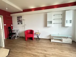 Pronájem bytu 1+kk, Jablonec nad Nisou, Jizerská, 29 m2