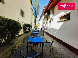 Pronájem restaurace, Vlčnov, 500 m2