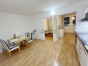 Pronájem bytu 2+1, Praha, Molákova, 42 m2