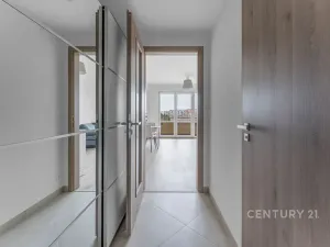 Pronájem bytu 1+kk, Praha - Třebonice, K metru, 28 m2