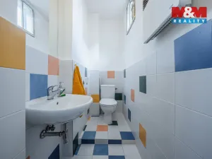 Prodej obchodního prostoru, Kladno - Kročehlavy, Vrchlického, 163 m2