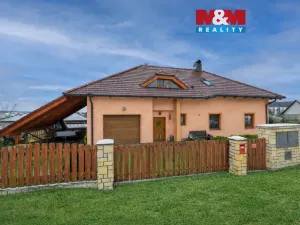 Prodej rodinného domu, Kvíčovice, 249 m2