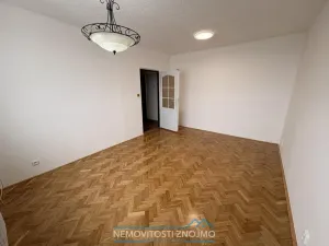Pronájem bytu 1+1, Znojmo, Pražská, 35 m2