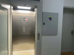 Prodej bytu 1+kk, Praha - Dejvice, Velvarská, 58 m2