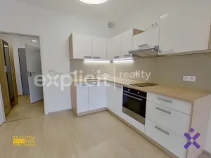 Pronájem bytu 1+kk, Zlín, Křiby, 33 m2