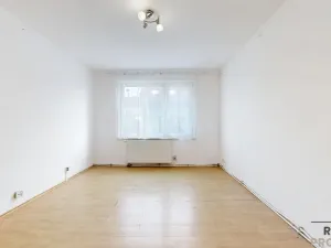 Prodej atypického bytu, Jaroměřice nad Rokytnou, Družstevní, 69 m2