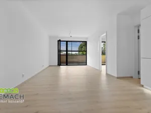 Pronájem bytu 2+kk, Hradec Králové, Pálenecká, 60 m2