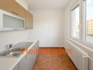 Pronájem bytu 2+1, Karviná - Nové Město, tř. Osvobození, 55 m2