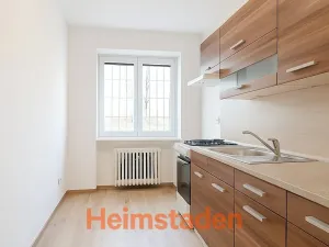 Pronájem bytu 2+1, Karviná - Mizerov, Stavbařů, 55 m2