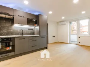 Pronájem bytu 2+kk, Ústí nad Labem, Na Vlnovce, 52 m2