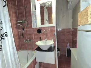 Prodej bytu 2+1, Bruntál, Květná, 43 m2