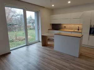 Prodej bytu 2+kk, Valašské Meziříčí - Krásno nad Bečvou, Na Příkopě, 54 m2