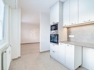 Pronájem bytu 2+1, Kralupy nad Vltavou - Lobeček, Dr. E. Beneše, 53 m2