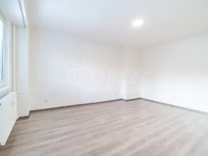 Pronájem bytu 2+1, Kralupy nad Vltavou - Lobeček, Dr. E. Beneše, 53 m2