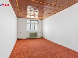 Prodej rodinného domu, Chuchelna - Komárov, 428 m2