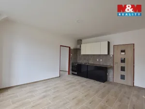 Pronájem bytu 3+kk, Nechanice, Husovo nám., 57 m2