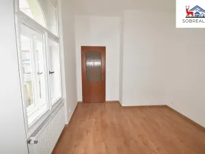 Pronájem bytu 4+1, Teplice, Masarykova třída, 172 m2