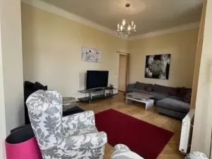 Prodej bytu 3+1, Karlovy Vary - Drahovice, Krále Jiřího, 130 m2