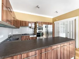 Prodej bytu 4+1, Praha - Dejvice, Kafkova, 125 m2