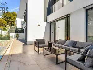 Prodej rodinného domu, Málaga, Španělsko, 461 m2