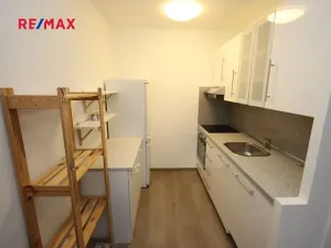 Pronájem bytu 2+kk, Praha - Hlubočepy, Werichova, 45 m2