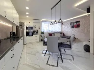 Prodej bytu 2+kk, Modřice, Bobravská, 55 m2