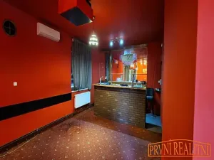 Pronájem obchodního prostoru, Uherský Brod, 26. dubna, 146 m2