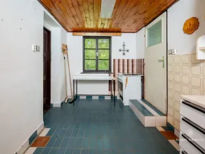 Prodej chaty, Kájov - Staré Dobrkovice, 350 m2