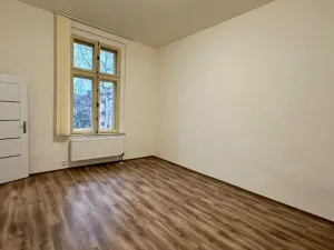 Pronájem bytu 2+kk, Cheb, Židovská, 44 m2