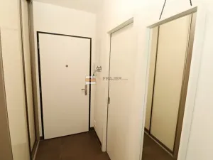 Pronájem bytu 2+kk, Praha - Jinonice, Barvitiova, 52 m2