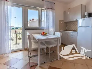 Prodej vícegeneračního domu, Medulin, Chorvatsko, Pošesi, 150 m2