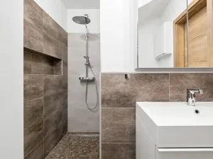 Pronájem rodinného domu, Zlonín, Lísková, 192 m2