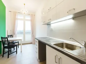Pronájem bytu 1+1, Praha - Žižkov, Jičínská, 30 m2