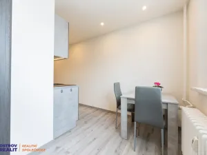 Prodej bytu 2+1, Šumperk, Fibichova, 59 m2