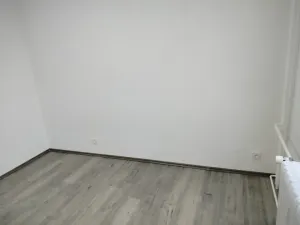 Prodej bytu 2+kk, Hradec Králové - Pražské Předměstí, Veverkova, 34 m2