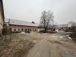 Prodej pole, Pavlov, 2020000 m2