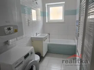 Pronájem bytu 2+1, Opava - Předměstí, Máchova, 60 m2