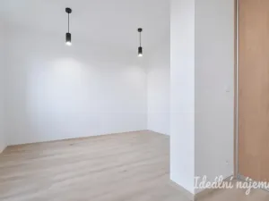 Pronájem bytu 2+kk, Brno, Jižní, 36 m2