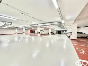 Pronájem bytu 1+kk, Praha, Zlochova, 36 m2