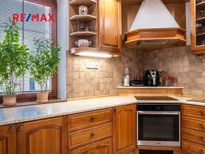 Prodej rodinného domu, Cvikov, Komenského, 298 m2