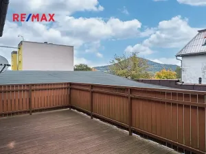 Prodej rodinného domu, Cvikov, Komenského, 298 m2