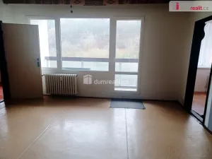 Pronájem bytu 4+1, Ústí nad Labem - Všebořice, Spartakiádní, 92 m2